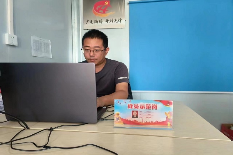 黨員示范崗┃亮身份樹標桿，爭當開路先鋒